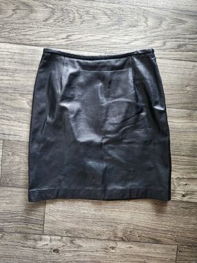 Oscar de la Renta Black Leather Pencil Skirt Size 10P